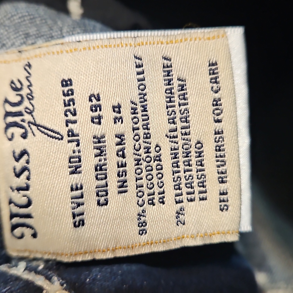 Miss Me Signature Boot Low-Rise Embellished Distressed Denim Jeans-NWOT - Picture 16 of 16